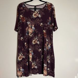 EUC - Swing Tunic Vintage Floral Purple